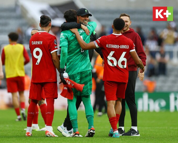 Liverpool “thay máu” tuyến giữa để củng cố bộ khung cho mùa giải mới.