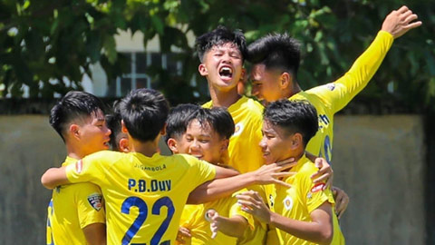 Vì sao Sông Lam Nghệ An chưa thể gửi phụ cấp 8 tháng cho cầu thủ trẻ?
