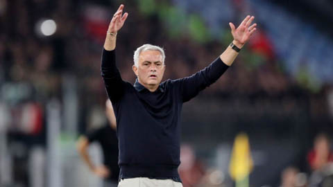 Mourinho lại bỏ họp báo sau khi Roma thua Milan