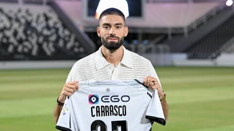 Carrasco lần thứ hai rời Atletico vì tiền