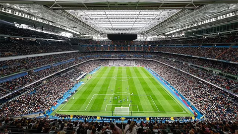 Real Madrid giới thiệu 'siêu sân vận động' Bernabeu