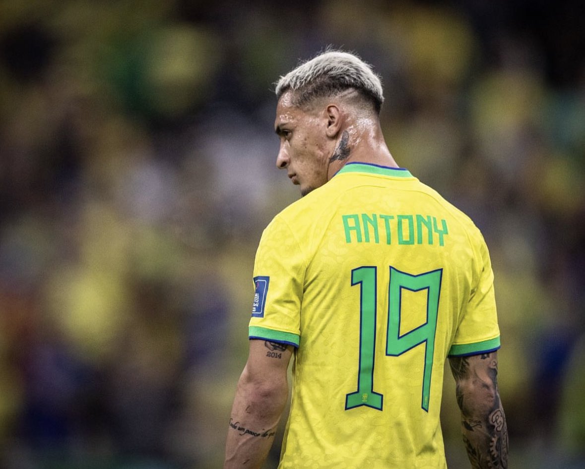 Antony đã bị CBF "rút phép thông công" ở ĐT Brazil.