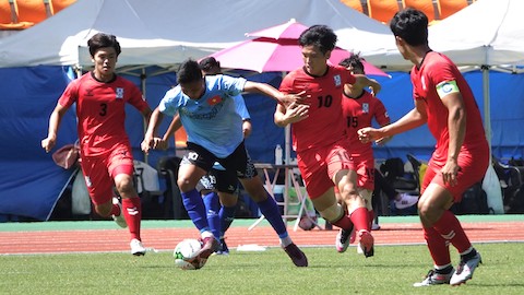 ĐT sinh viên Việt Nam thúc thủ 0-5 trước ĐT sinh viên Hàn Quốc B