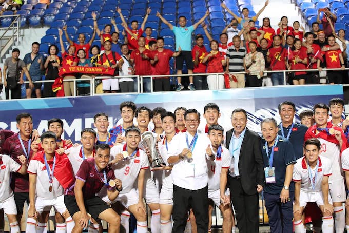 Dẫu vừa vô địch giải U23 Đông Nam Á, nhưng thầy trò HLV Hoàng Anh Tuấn chỉ hy vọng vượt qua vòng bảng Asian Games 19