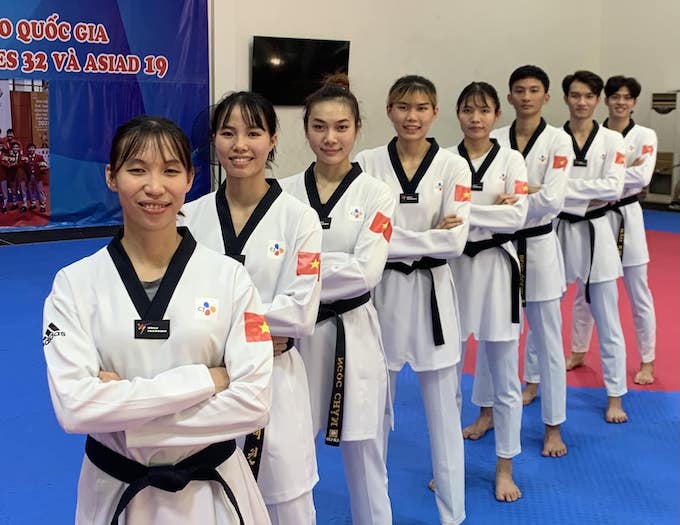 Các tuyển thủ taekwondo chuẩn bị cho ASIAD 19. Ảnh: Huỳnh Châu