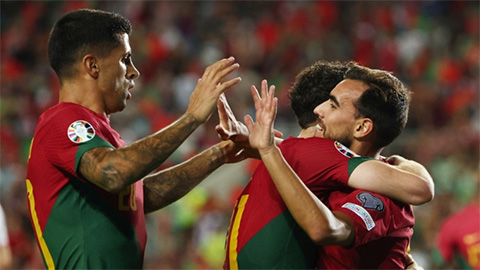Bồ Đào Nha lập kỷ lục mới sau chiến thắng 9-0