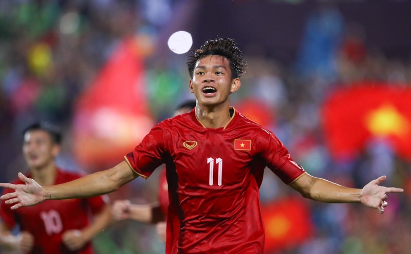 Tại vòng loại U23 Châu Á 2024, Bùi Vĩ Hào được xem là 'Cầu thủ kết liễu' của trận đấu.