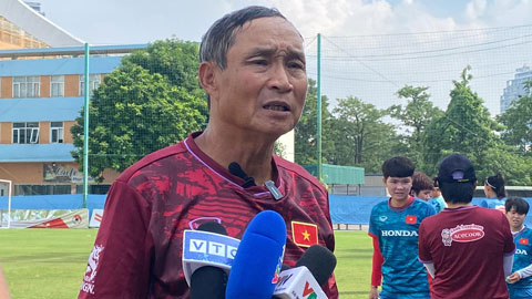 HLV Mai Đức Chung: 'Các cầu thủ trẻ phải cố gắng để khỏa lấp vị trí của Huỳnh Như'