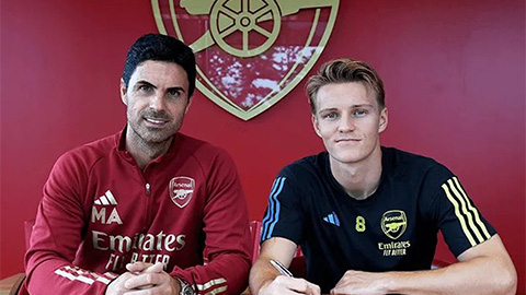 Arsenal gia hạn hợp đồng với Odegaard đến năm 2028
