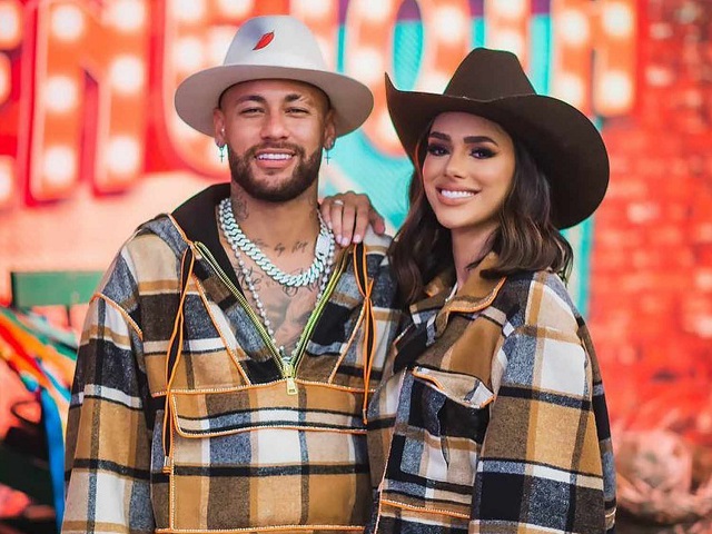 Neymar và Bruna bắt đầu hẹn hò từ cuối năm 2021