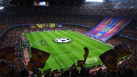 Barca có thể bị cấm dự Champions League