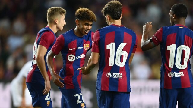 Các cầu thủ trẻ từ La Masia đang ghi dấu ấn trong đội hình 1 của Barca