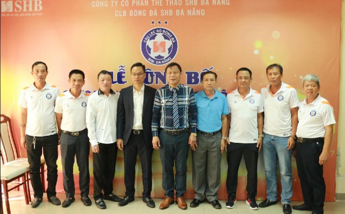 HLV Trương Việt Hoàng đánh giá lực lượng hiện tại của SHB Đà Nẵng đủ để đạt tham vọng sớm trở lại V.League.