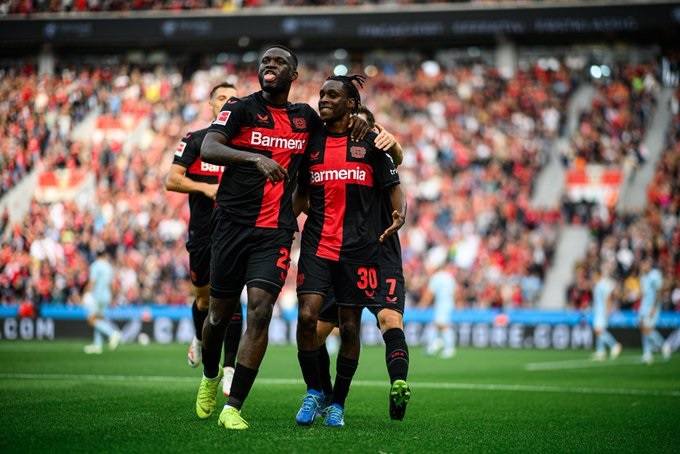 Leverkusen có thể cạnh tranh sòng phẳng ngôi vô địch Bundesliga mùa này với Bayern Munich