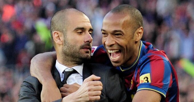 HLV Pep Guardiola là người giúp Thierry Henry mở mang tầm mắt.