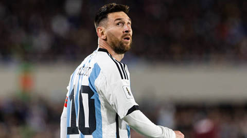 Messi thừa nhận bỗng cảm thấy sợ hãi khi vào sân
