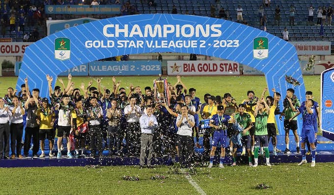 CLB Quảng Nam vô địch giải hạng Nhất năm 2023. Ảnh: Phi Hải