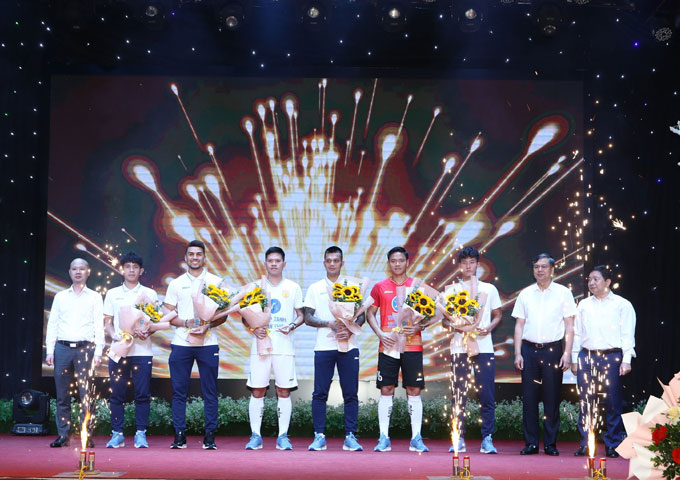 CLB Nam Định với dàn cầu thủ chất lượng đặt tham vọng cao tại V.League và Cúp quốc gia mùa này
