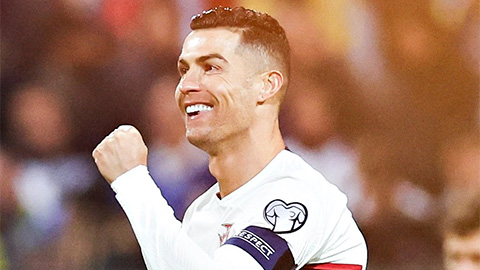 Cristiano Ronaldo: Người bẻ cong quy luật tự nhiên