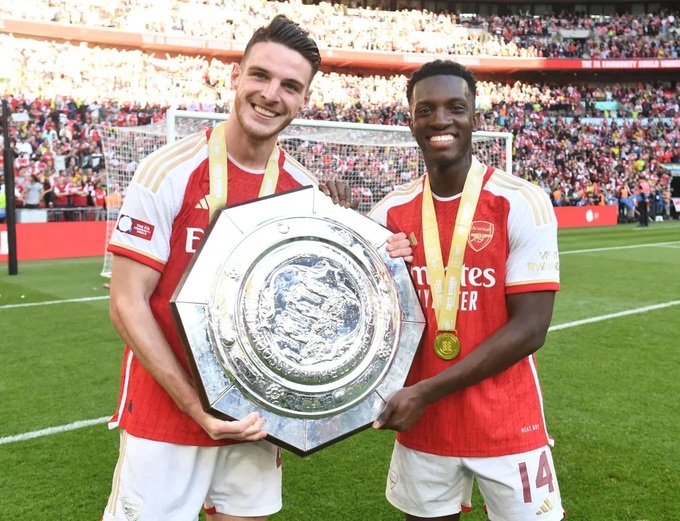 Rice và Nketiah đang là những trụ cột giúp Arsenal thi đấu thành công