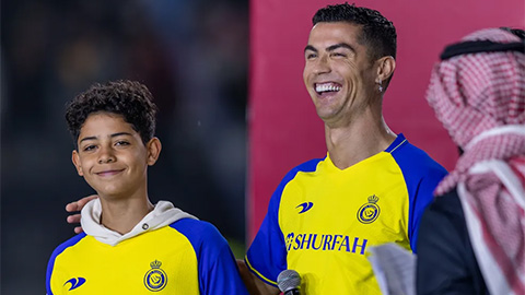Con trai Cristiano Ronaldo có trận ra mắt trong màu áo Al Nassr