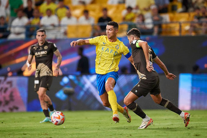 Ronaldo tỏa sáng giúp Al Nassr giành chiến thắng ở AFC Champions League 2023/24