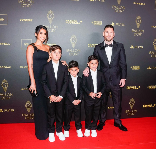Gia đình Messi được tán dương bởi phục trang hoàn hảo