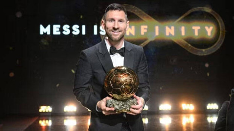 Messi nói gì khi được hỏi về Quả Bóng Vàng thứ 9?