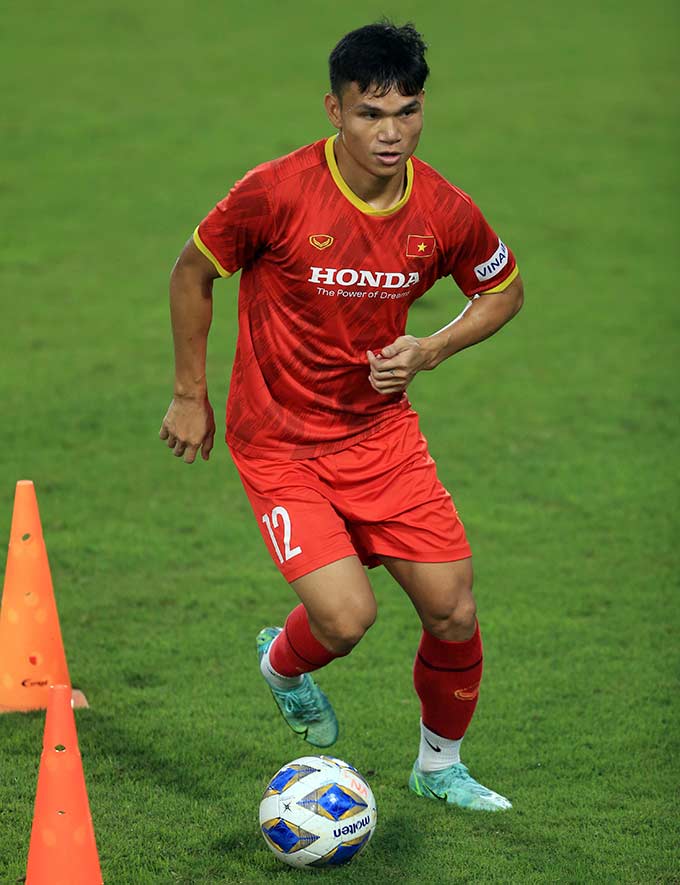 Xuân Mạnh đã được HLV Philippe Troussier trao cơ hội trở lại sau khi đạt phong độ cao trong màu áo Hà Nội FC.