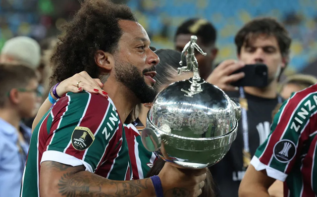 Marcelo vô địch cả Champions League lẫn Copa Libertadores