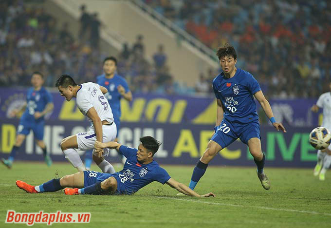 Sự kiên trì của CLB Hà Nội giúp họ có bàn gỡ ở phút 69