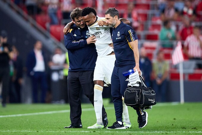 Bão chấn thương đến sớm khiến Real Madrid mất Eder Militao và Thibaut Courtois ngay đầu mùa.