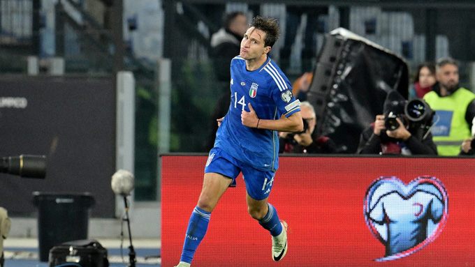 Chiesa lập cú đúp giúp Italia đánh bại Bắc Macedonia với tỷ số 5-2