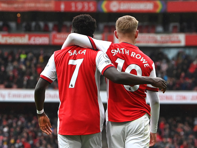 Saka và Smith Rowe từng được kỳ vọng sẽ là 2 trụ cột của Arsenal.