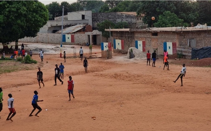 Góc quê nhà Ziguinchor (Senegal) - nơi Jackson chơi bóng chân trần lúc nhỏ