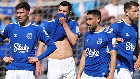 Everton có thể tiếp tục bị trừ điểm vì vi phạm mới