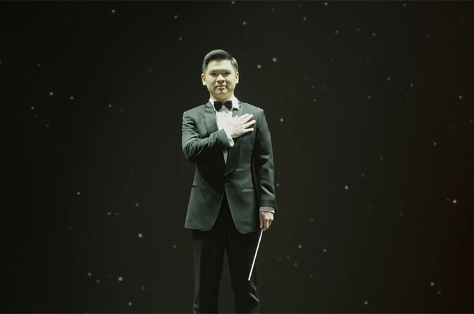 Chủ tịch CLB Hà Nội Đỗ Vinh Quang "debut" vai trò nhạc trưởng mới 
