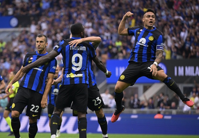 Inter sẽ ca khúc khải hoàn rời sân Napoli