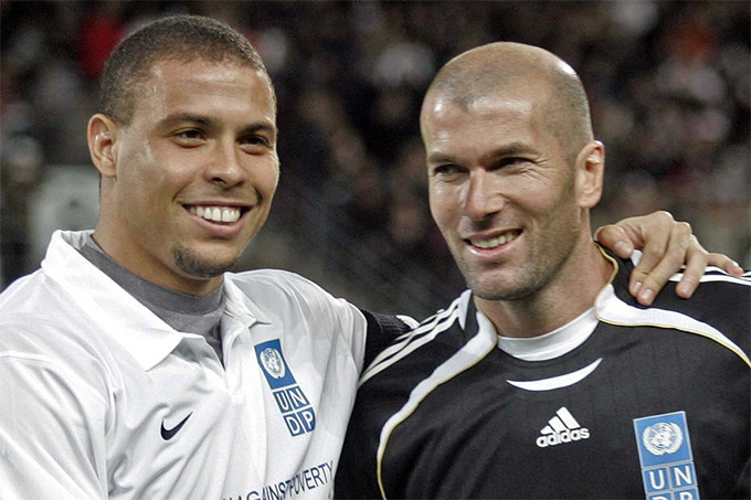 Rô béo và Zidane thân nhau cả trên sân lẫn ngoài đời