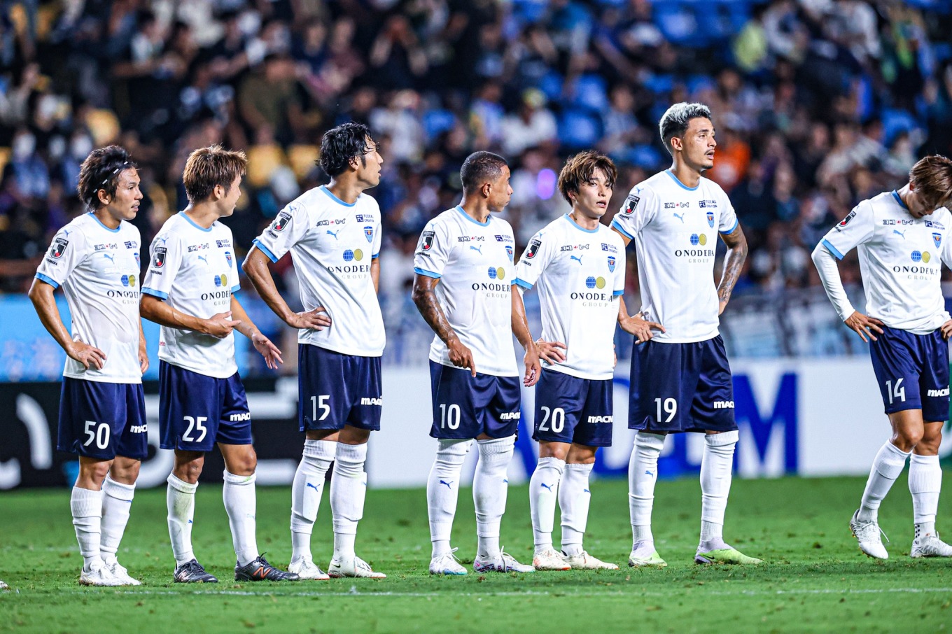 Yokohama FC phải xuống chơi ở J.League 2 mùa sau 