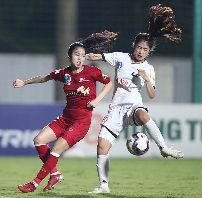 Trần Thị Duyên trở lại với bóng đá nữ chuyên nghiệp - Ảnh: Minh Tuấn 
