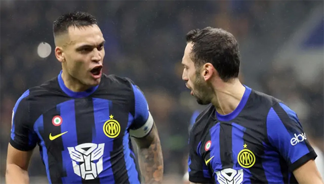 Martinez và Calhanoglu đều lập công trong trận Inter đè bẹp Udinese