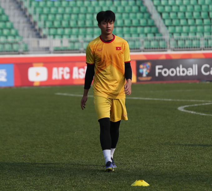 Cao Văn Bình là trụ cột dưới thời HLV Hoàng Anh Tuấn tại U20 Việt Nam. 