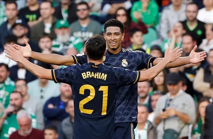 Brahim Diaz và Bellingham vừa có lần đầu chuyền cho nhau ghi bàn ở Real Madrid.