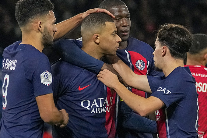 PSG lại phải trông chờ vào Mbappe