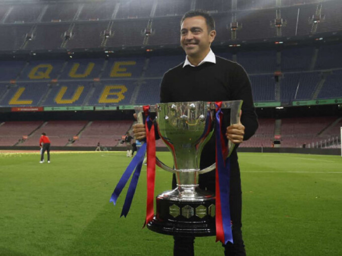 Xavi đã giúp Barca có được 1 chức vô địch La Liga và 1 Siêu Cúp Tây Ban Nha.