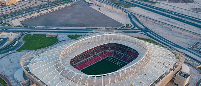Sân Ahmad bin Ali có sức chứa hơn 45.000 chỗ ngồi.