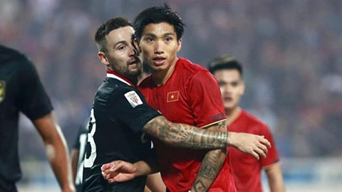 Cầu thủ Indonesia bị Văn Hậu mỉa mai diễn kịch từ bỏ mạng xã hội