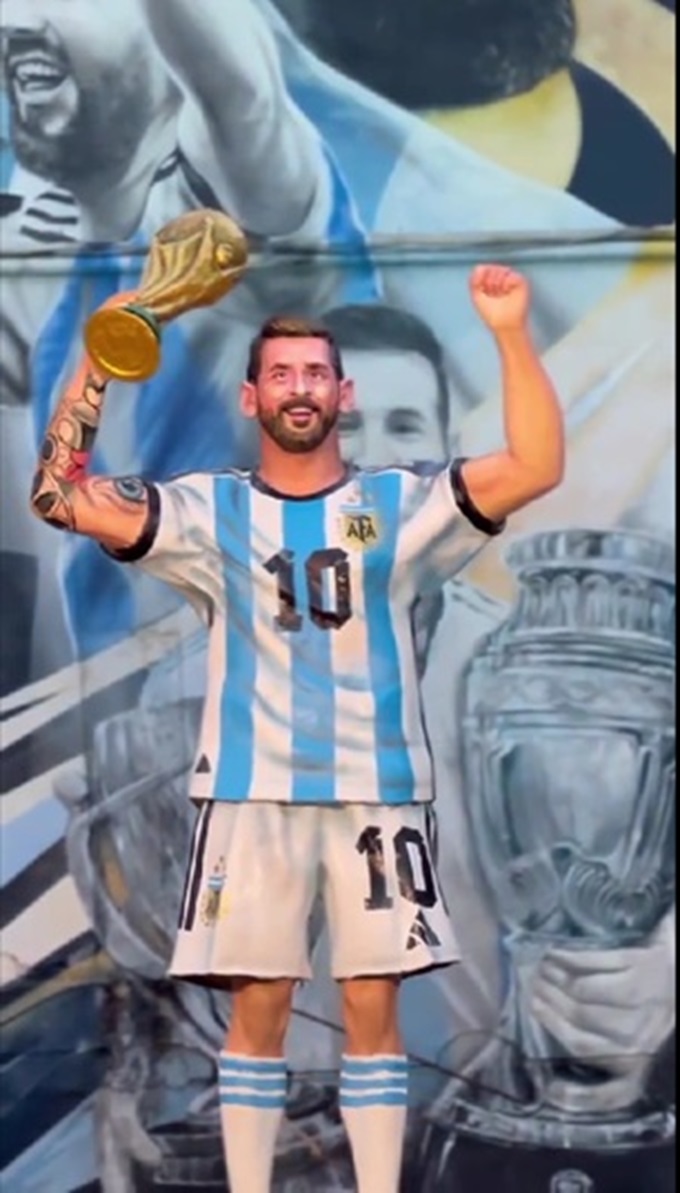 Bức tượng Messi bị cho là thô kệch và không giống nhân vật