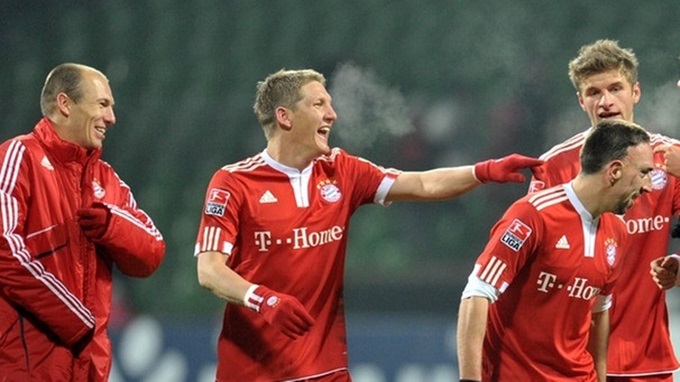 Bộ tứ tiền vệ Robben, Schweinsteiger, Muller, Ribery đều có tên trong danh sách đội hình tiêu biểu Bundesliga